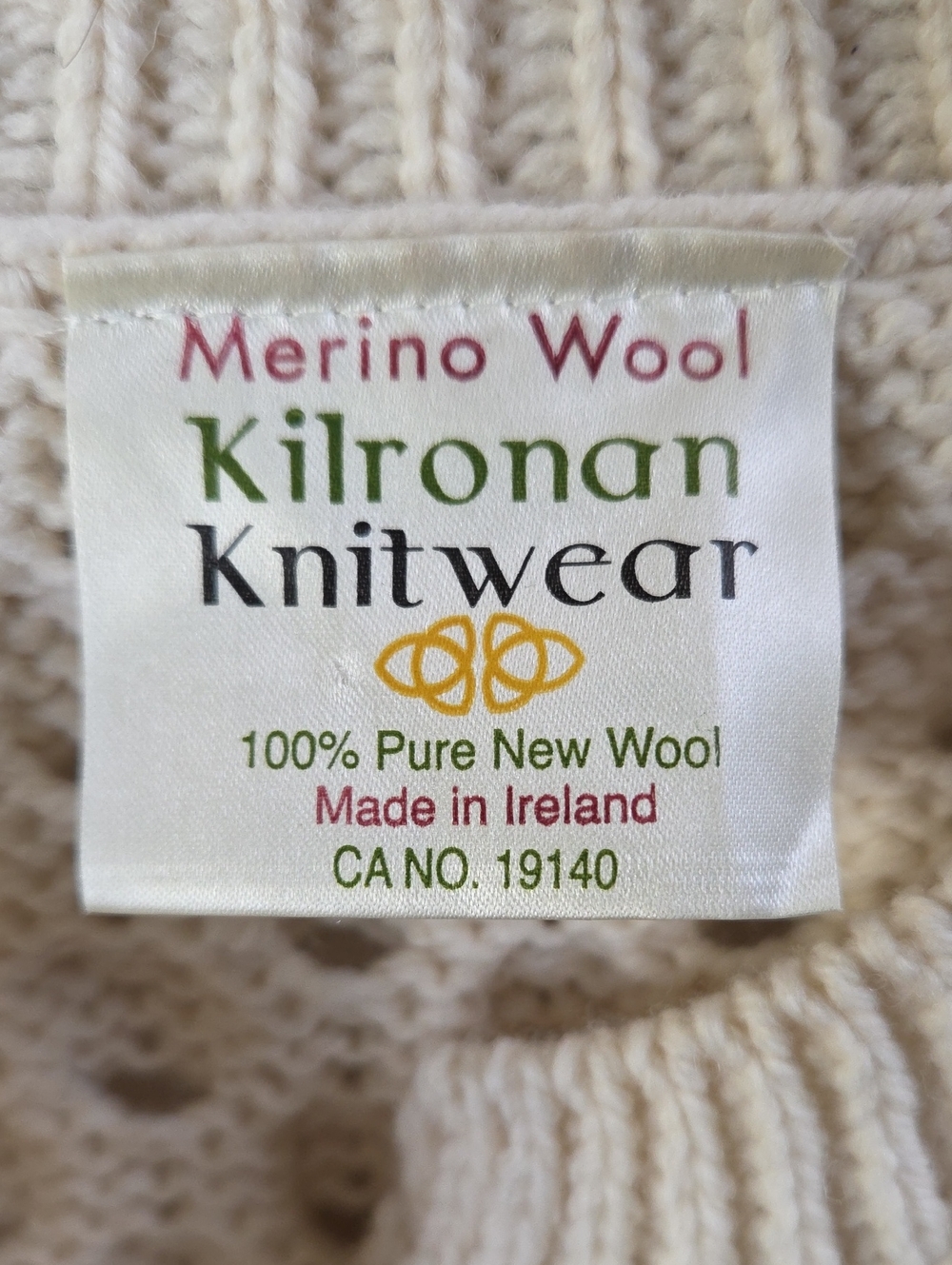 Kilronan Knitwear Ivory Merino Wool Cable-Knit Button Cardigan Sweater Sz S - Picture 3 of 10